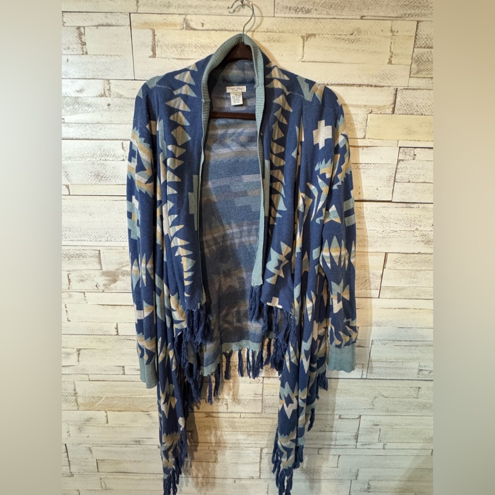 Tasha Polizzi Navy and Cream Patterned Cardigan